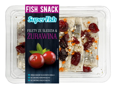 SUPER FISH ŚLEDZIK Z ŻURAWINĄ 200G.png