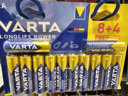 Varta_Baterie_AA_12szt.jpg