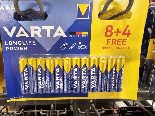 Varta_Baterie_AAA_12szt.jpg