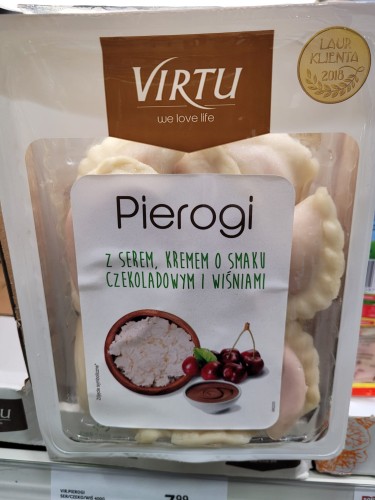 VIRTU_PIEROGI_Z_SEREM_KREMEM_O_SMAKU_CZEKOLADOWYM_I_WIŚNIAMI_400G.jpg