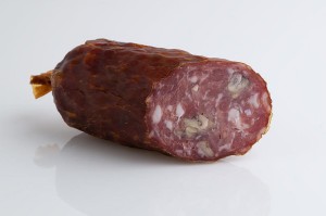 KIEŁBASA DOJRZEWAJĄCA Z ORZECHAMI OK. 0,25KG KIER