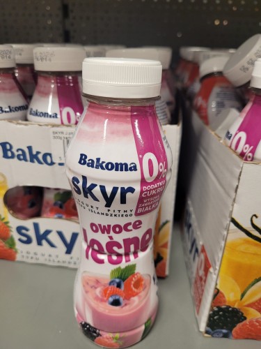 BAKOMA_SKYR_PITNY_OWOCE_LEŚNE_BEZ_CUKRU_300G.jpeg