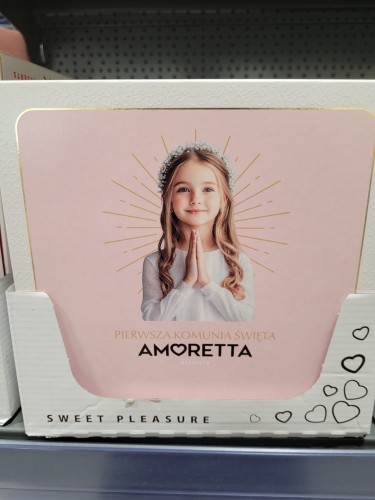 MIESZKO_BOMBONIERKA_AMORETTA_DESSERTS_106G_KOMUNIA.jpeg