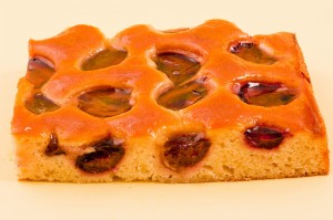 PLACEK JOGURTOWY ZE ŚLIWKĄ OK.0,7KG /DOMOWA